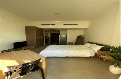 Apartment - Studio - 1 Bathroom for rent in Azizi Star - Al Furjan - Dubai