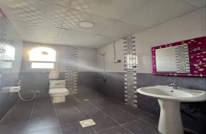 Bathroom image for: Villa - 5 Bedrooms for sale in Al Mowaihat 1 - Al Mowaihat - Ajman, Image 1