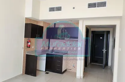 Apartment - Studio - 1 Bathroom for rent in Silicon Gates 4 - Silicon Gates - Dubai Silicon Oasis - Dubai