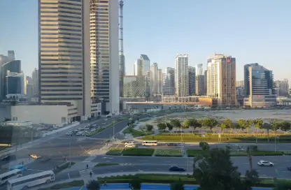 مكتب - استوديو للايجار في أبراج يو بورا - الخليج التجاري - دبي