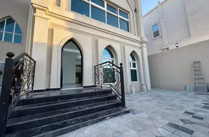 شقة - غرفة نوم - 1 حمام للايجار في مدينة الرياض - أبوظبي