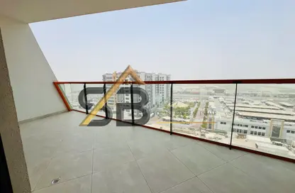 Apartment - 1 Bedroom - 2 Bathrooms for rent in Binghatti Avenue - Al Jaddaf - Dubai