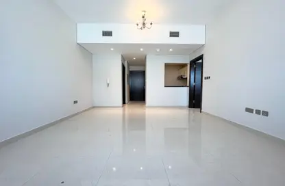 Apartment - 1 Bedroom - 2 Bathrooms for rent in Al Dhabi Tower - Arjan - Dubai