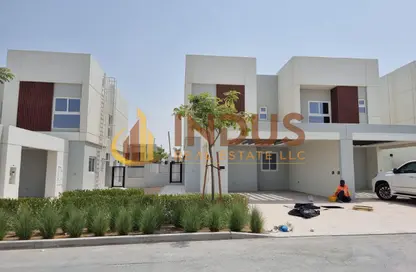 Villa - 4 Bedrooms - 4 Bathrooms for rent in Amaranta - Villanova - Dubai Land - Dubai