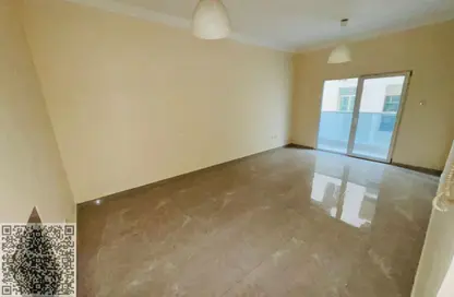 Apartment - 2 Bedrooms - 2 Bathrooms for rent in Al Jurf 2 - Al Jurf - Ajman Downtown - Ajman