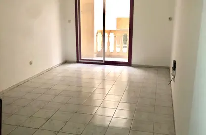 Apartment - 2 Bedrooms - 2 Bathrooms for rent in Jamal Abdul Nasser Street - Al Majaz - Sharjah