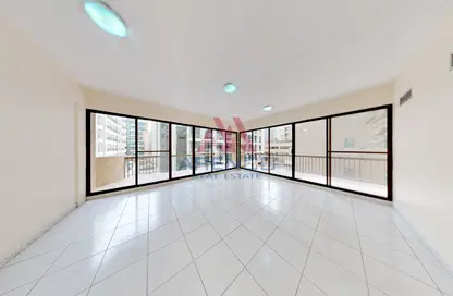 Apartment - 3 Bedrooms - 2 Bathrooms for rent in Golden Sands 1 - Mankhool - Bur Dubai - Dubai