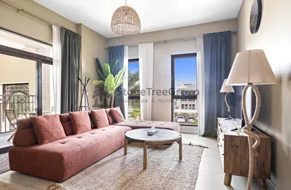 Living Room image for: Apartment - 1 Bedroom - 1 Bathroom for rent in Rahaal 2 - Madinat Jumeirah Living - Umm Suqeim - Dubai, Image 1