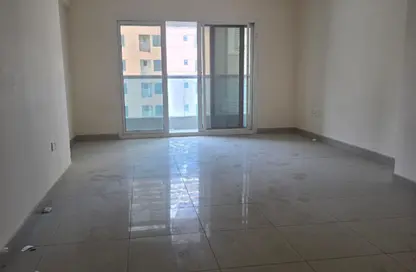 Apartment - 3 Bedrooms - 3 Bathrooms for sale in Al Taawun - Sharjah