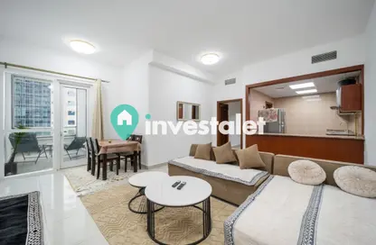 Apartment - 1 Bedroom - 2 Bathrooms for rent in Marina Pinnacle - Dubai Marina - Dubai