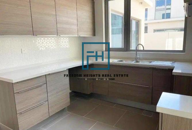 15637104 - Property Image 2