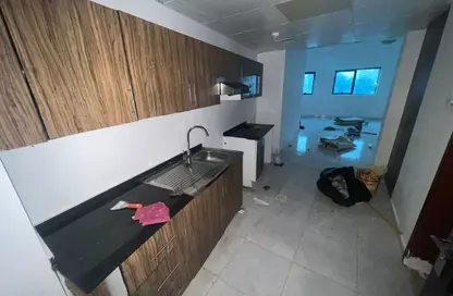 شقة - 1 حمام للايجار في أبراج الراشدية - الراشدية - عجمان وسط المدينة - عجمان