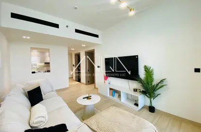 Apartment - 1 Bedroom - 2 Bathrooms for sale in Binghatti Crest - Jumeirah Village Circle - Dubai