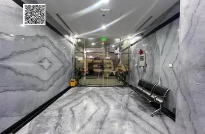 عمارة بالكامل - استوديو - 8 حمامات للبيع في الجرف الصناعية 3 - الجرف الصناعية - عجمان