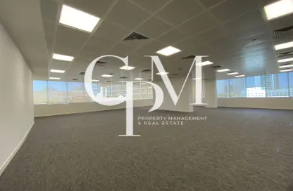 Office Space - Studio - 2 Bathrooms for rent in The Wave - Najmat Abu Dhabi - Al Reem Island - Abu Dhabi