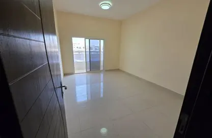 شقة - غرفة نوم - 1 حمام للايجار في فلل الروضة 2 - 2 الروضة - الروضة - عجمان شقة - غرفة نوم - 1 حمام للايجار في فلل الروضة 2 - 2 الروضة - الروضة - عجمان