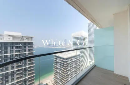Apartment - 1 Bedroom - 2 Bathrooms for sale in Marina Vista - EMAAR Beachfront - Dubai Harbour - Dubai