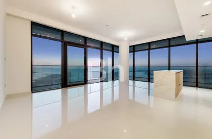Apartment - 3 Bedrooms - 4 Bathrooms for rent in Beach Vista - EMAAR Beachfront - Dubai Harbour - Dubai
