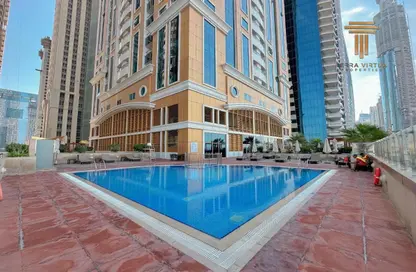 صورة لـ حوض سباحة شقة - 4 غرف نوم - 6 حمامات للايجار في مساكن النخبة - دبي مارينا - دبي ، صورة رقم 1