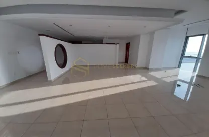Apartment - 3 Bedrooms - 3 Bathrooms for rent in Al Bateen Wharf - Al Bateen - Abu Dhabi