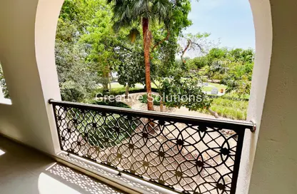 Apartment - 4 Bedrooms - 4 Bathrooms for rent in The Gardens Buildings - The Gardens - Dubai