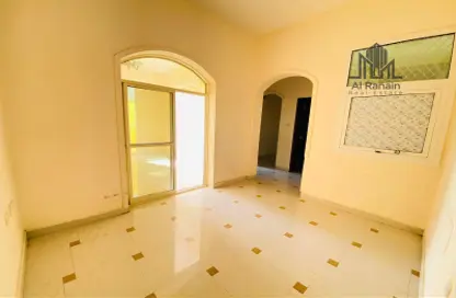 Empty Room image for: Apartment - 2 Bedrooms - 2 Bathrooms for rent in Al Manaseer - Al Ain, Image 1
