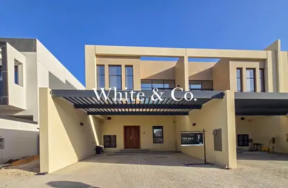 Townhouse - 3 Bedrooms - 4 Bathrooms for sale in West Village - Al Furjan - Dubai