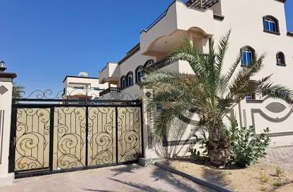 Apartment - Studio - 1 Bathroom for rent in Shakhbout City - Abu Dhabi