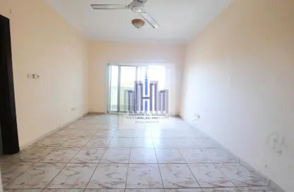 Apartment - 1 Bedroom - 2 Bathrooms for rent in Muwaileh 3 Building - Muwaileh - Sharjah