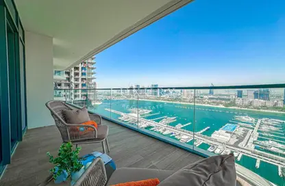 Apartment - 3 Bedrooms - 4 Bathrooms for rent in Marina Vista - EMAAR Beachfront - Dubai Harbour - Dubai