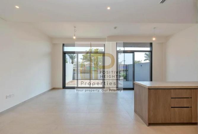 15600201 - Property Main Image