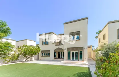 Villa - 3 Bedrooms - 4 Bathrooms for rent in Legacy - Jumeirah Park - Dubai
