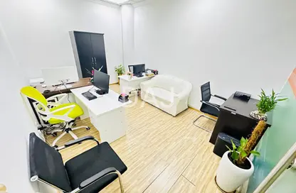 Office Space - Studio - 1 Bathroom for rent in Al Fajer Complex - Oud Metha - Bur Dubai - Dubai