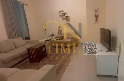 Apartment - 1 Bedroom - 2 Bathrooms for rent in Cornish Tower - Al Rumaila - Ajman
