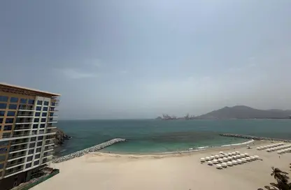 Apartment - 2 Bedrooms - 3 Bathrooms for sale in Khor Fakkan - Sharjah