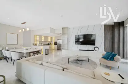 Apartment - 3 Bedrooms - 3 Bathrooms for sale in Burj Vista 2 - Burj Vista - Downtown Dubai - Dubai