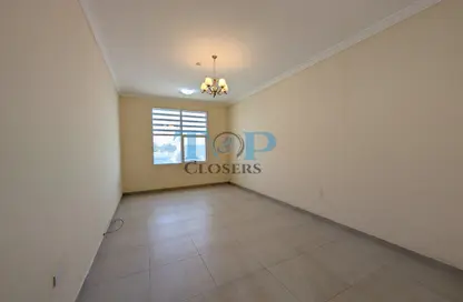 Apartment - 1 Bedroom - 2 Bathrooms for rent in Al Khrais - Al Jimi - Al Ain