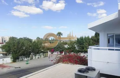 Villa - 4 Bedrooms - 6 Bathrooms for rent in Falcon Villas - Al Garhoud - Dubai