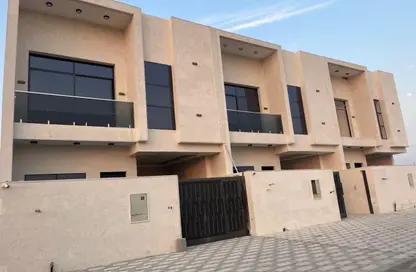 تاون هاوس - 4 غرف نوم - 6 حمامات للبيع في الحليو 2 - الحليو - عجمان