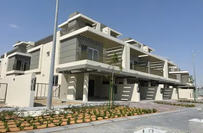 Townhouse - 4 Bedrooms - 4 Bathrooms for sale in Picadilly Green - DAMAC Hills - Dubai