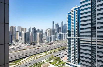 Apartment - Studio - 1 Bathroom for sale in Jumeirah Lake Towers - Dubai