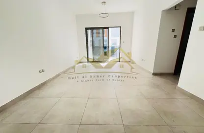 شقة - 2 غرف نوم - 3 حمامات للايجار في جميرا جاردن سيتي - السطوة - دبي