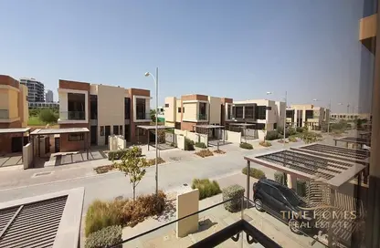 Townhouse - 3 Bedrooms - 4 Bathrooms for rent in Topanga - DAMAC Hills - Dubai