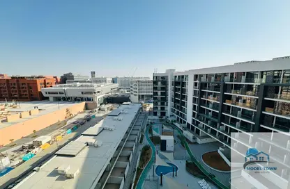 Apartment - Studio - 1 Bathroom for rent in The Gate - Masdar City - Abu Dhabi