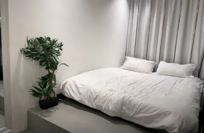 شقة - 1 حمام للايجار في ساحة نايتبريدج - الضاحية 13 - قرية جميرا الدائرية - دبي