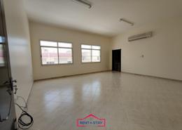 صورةغرفة فارغة لـ: شقة - 3 غرف نوم - 4 حمامات للكراء في عود بن سجحان - المويجي - العين, صورة 1