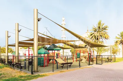 مجمع سكني - 4 غرف نوم - 6 حمامات للبيع في فلل المشرف - المشرف - أبوظبي
