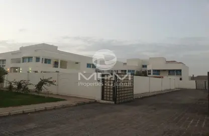 فيلا - 4 غرف نوم - 4 حمامات للايجار في فلل مدينة محمد بن زايد - مدينة محمد بن زايد - أبوظبي