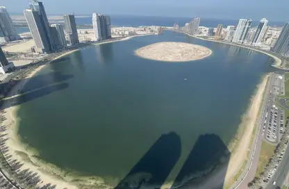 Apartment - 4 Bedrooms - 5 Bathrooms for sale in Al Khan Corniche - Al Khan - Sharjah