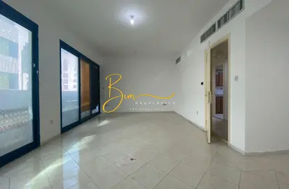 Apartment - 2 Bedrooms - 3 Bathrooms for rent in Royal Tower - Hamdan Street - Abu Dhabi